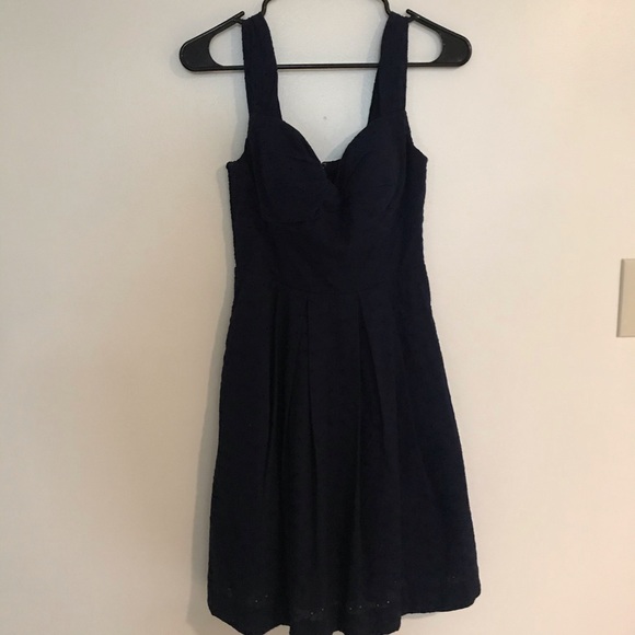 Lilly Pulitzer Cyndi Dress Navy Eyelet 00 - Picture 6 of 10